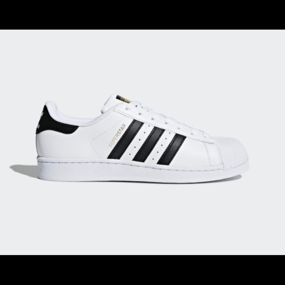 KIDS ADIDAS SUPERSTARS SIZE 3 1/2